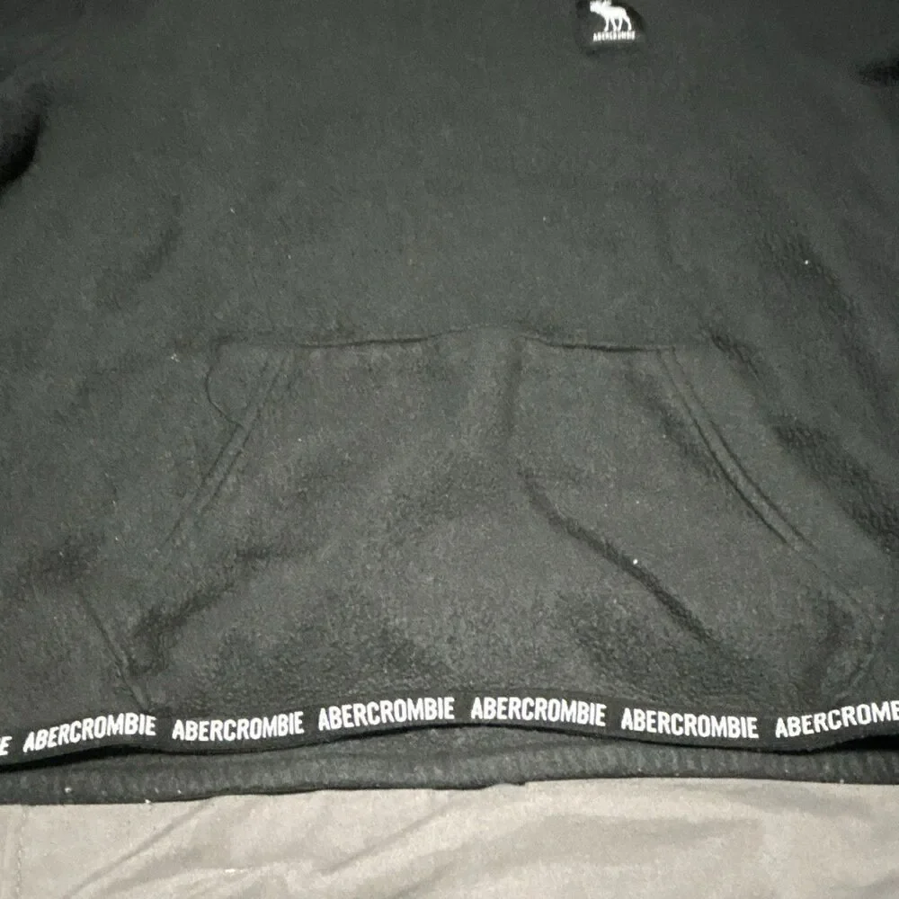 Abercrombie Kids Black Fleece Logo Pullover Hoodie w/ Pockets Boys: Size 7-8Y